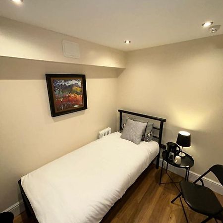 Cosy Single Room Edimburgo Exterior foto