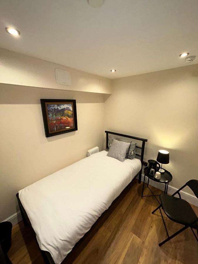 Cosy Single Room Edimburgo Exterior foto